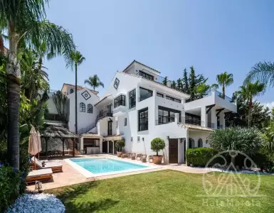 Арендовать villa в Spain 20000€