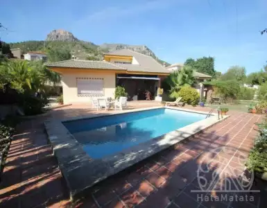 Buy in Spain for 850000€