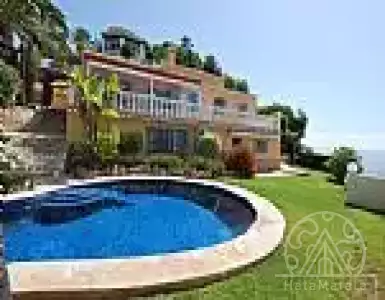 Купить villa в Spain 1700000€