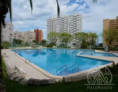 Buy in Spain for 330000€