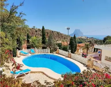 Buy in Spain for 440000€