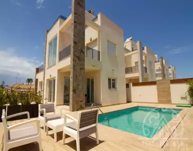 Купить villa в Spain 560000€