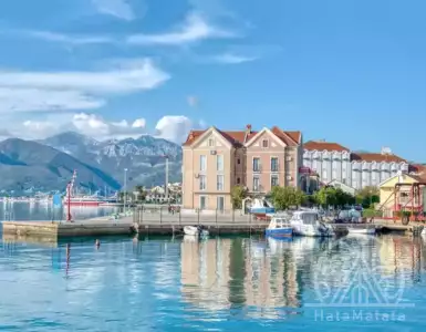 Купить отель, гостиницу в Черногории 1300000€
