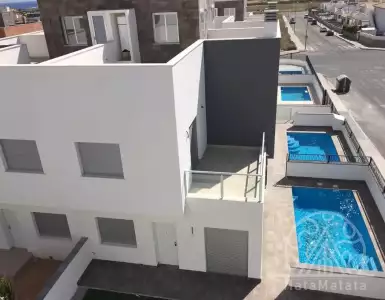 Buy in Spain for 262500€