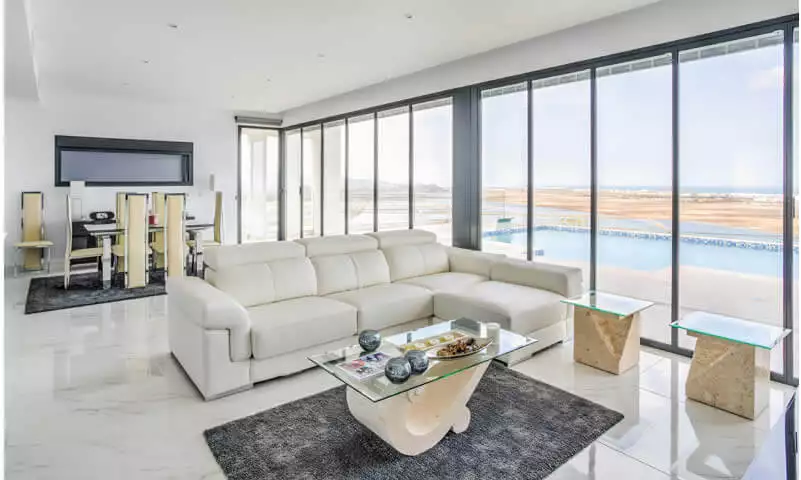 Villa 180m² in Spain, Denia. Priced at 699000€ rent photo-8