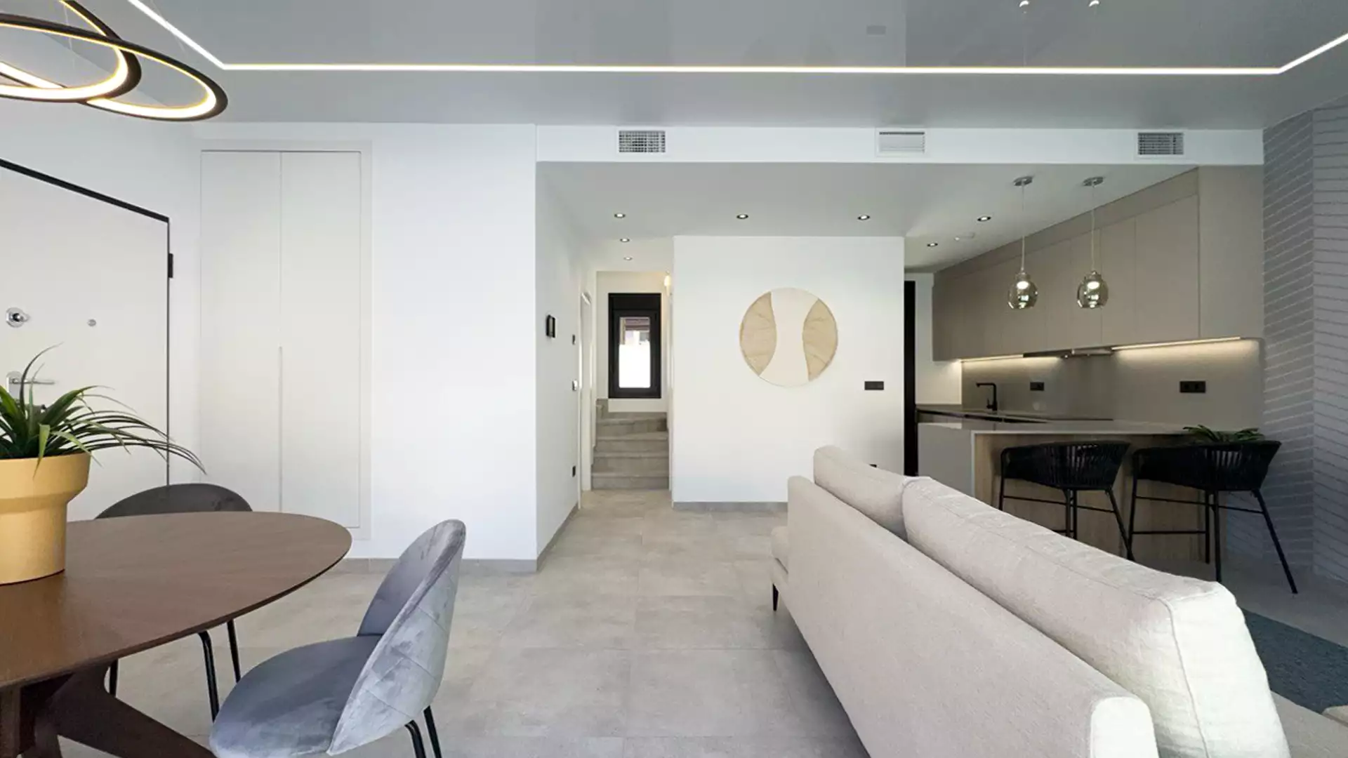 Villa 117m² in Spain, Williamartin. Priced at 399500€ rent photo-4