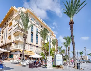 Buy in Spain for 195000€