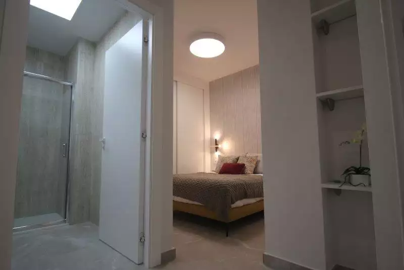 Flat 158m² in Spain, Torrevieja. Priced at 349950€ rent photo-5