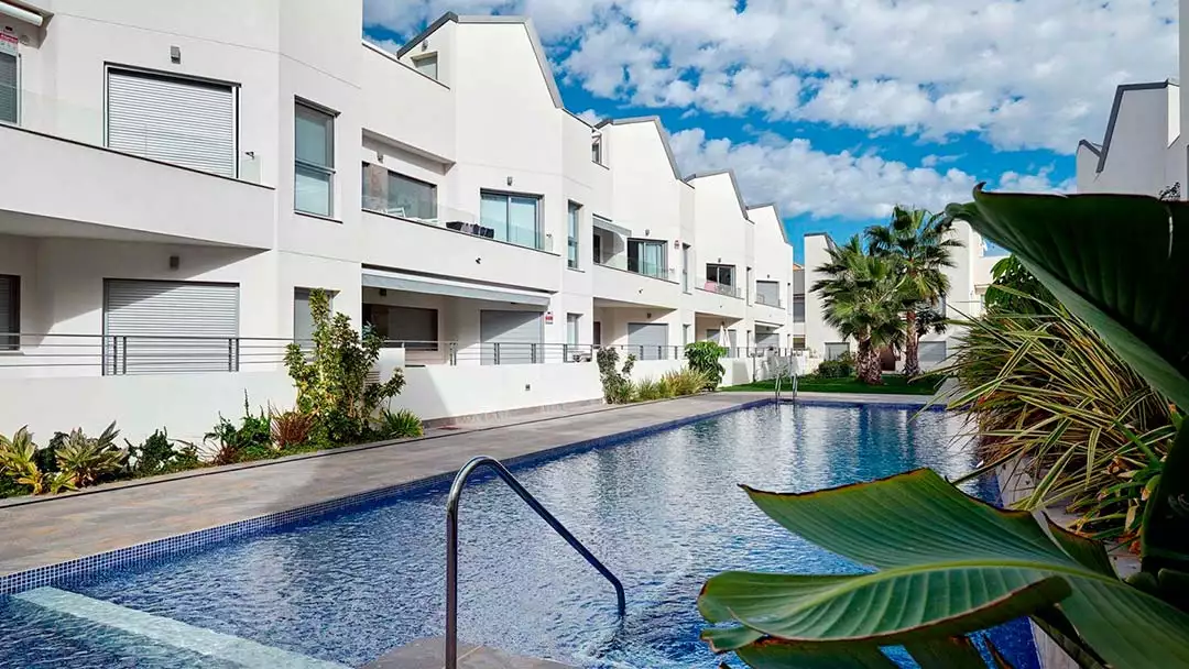 Flat 98m² in Spain, Torrevieja. Priced at 285000€ rent photo-4