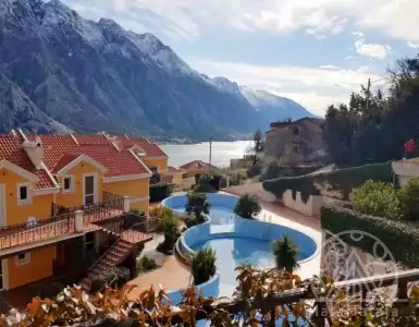 Купить flat в Montenegro 300000€