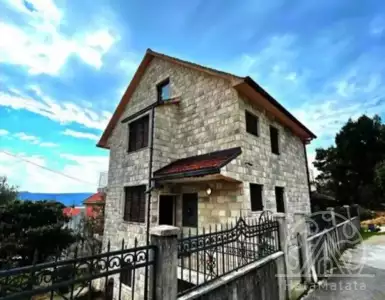 Купить дом в Черногории 472500€