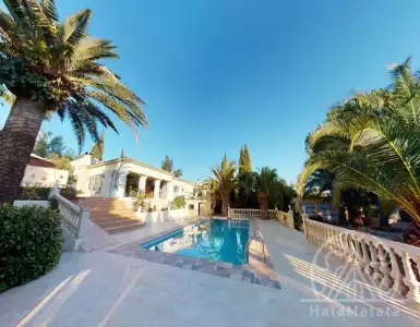 Buy in Spain for 675000€