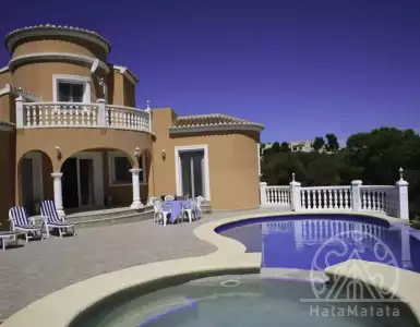 Buy in Spain for 445000€