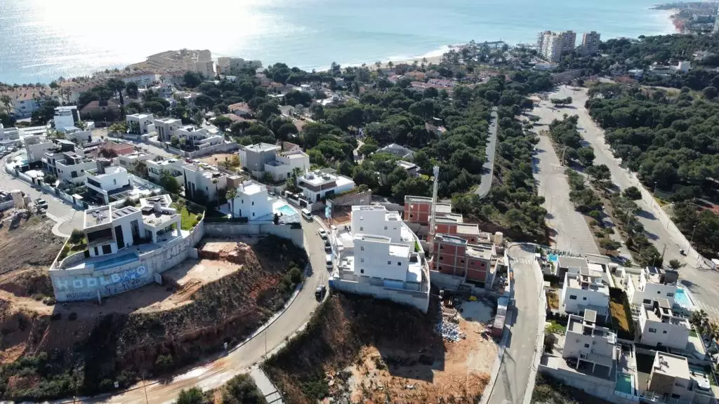 Villa 336m² in Spain, Deesa de Campoamor. Priced at 1430000€ rent photo-3