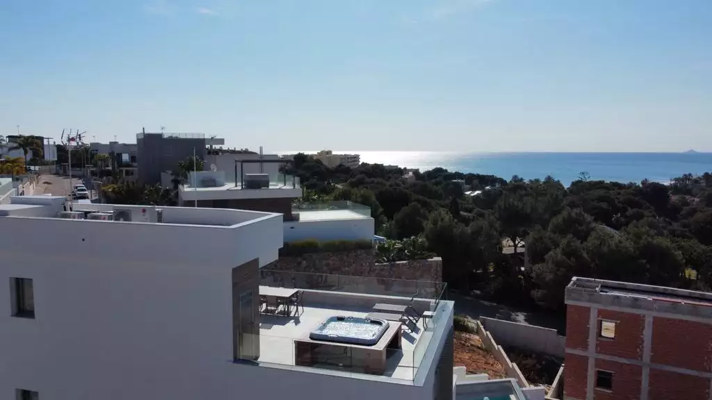 Villa 336m² in Spain, Orihuela Costa. Priced at 1430000€ rent photo-4