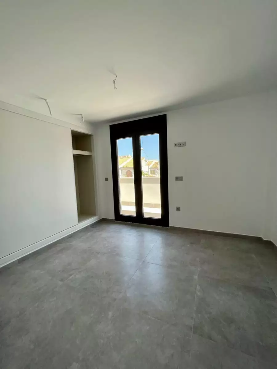 Townhouse 98m² in Spain, San Javier. Priced at 263000€ rent photo-8