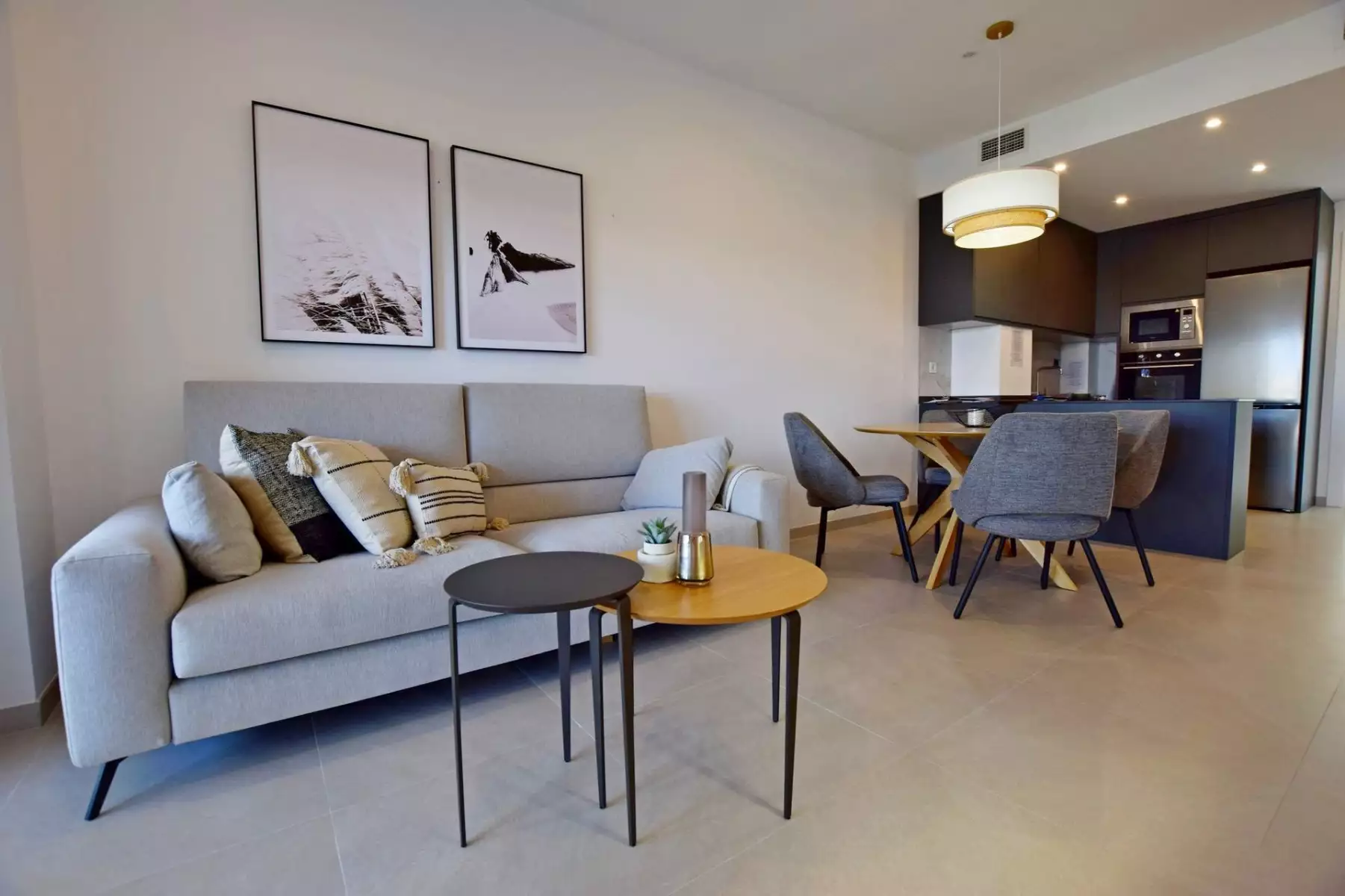 Flat 61m² in Spain, Torrevieja. Priced at 245000€ rent photo-3