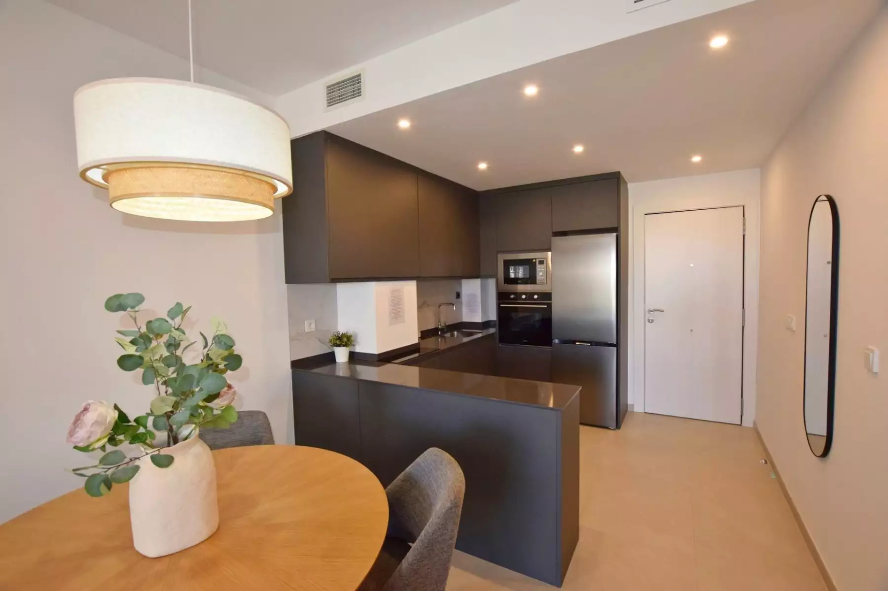 Flat 61m² in Spain, Torrevieja. Priced at 245000€ rent photo-6