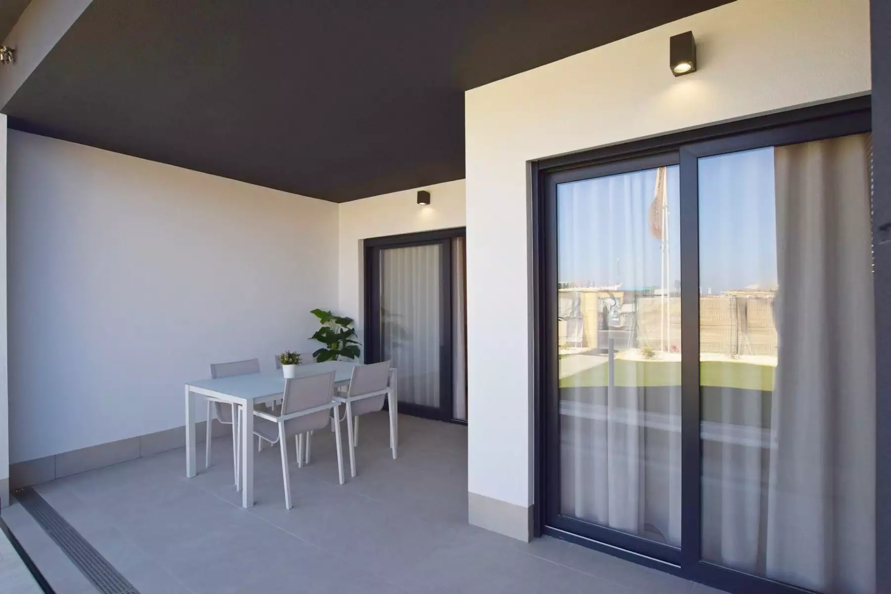 Flat 61m² in Spain, Torrevieja. Priced at 245000€ rent photo-9