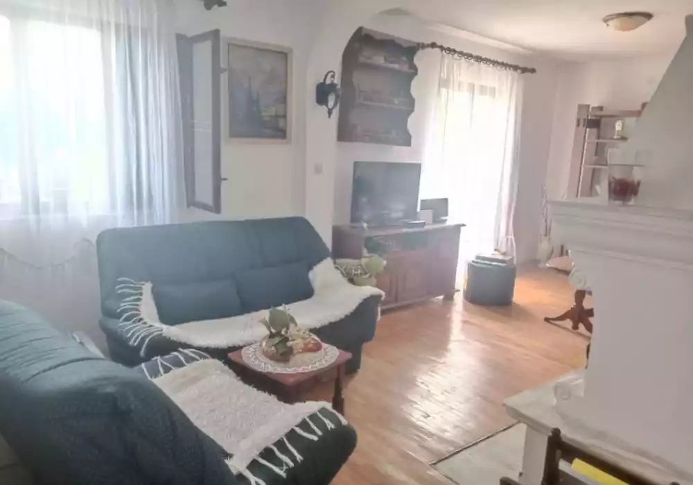 House 120m² in Montenegro, Herceg Novi. Priced at 159000€ rent photo-4