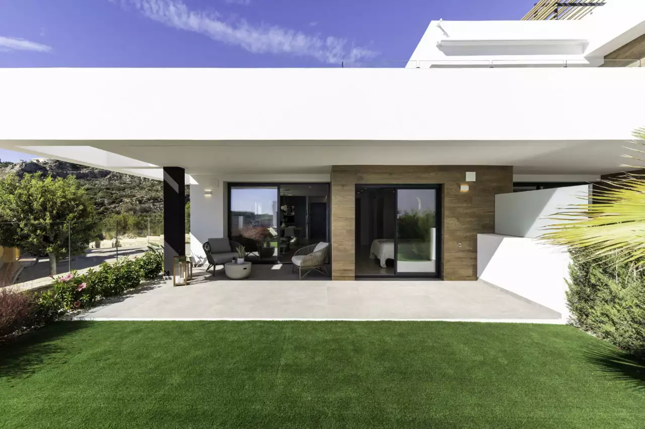 Flat 175m² in Spain, Benitachell. Priced at 315000€ rent photo-2