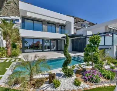 Buy in Spain for 1800000€