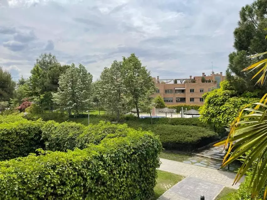 Flat 121m² in Spain, Madrid. Priced at 790000€ rent photo-9