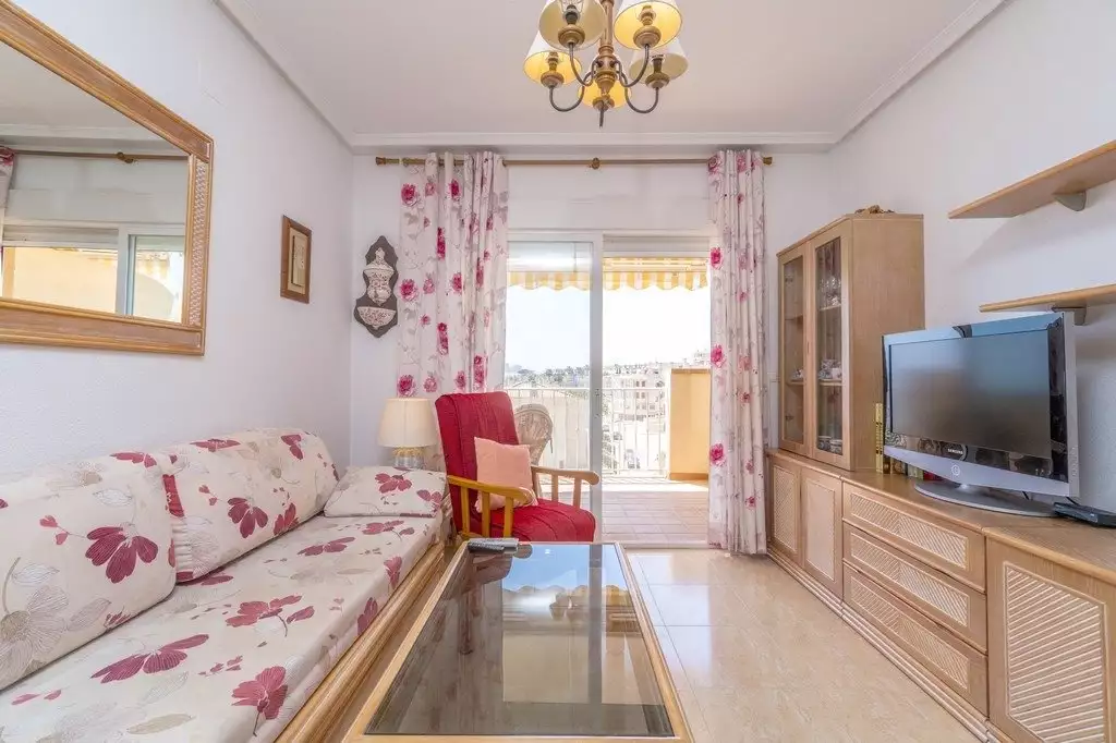 Flat 70m² in Spain, Orihuela Costa. Priced at 235000€ rent photo-2