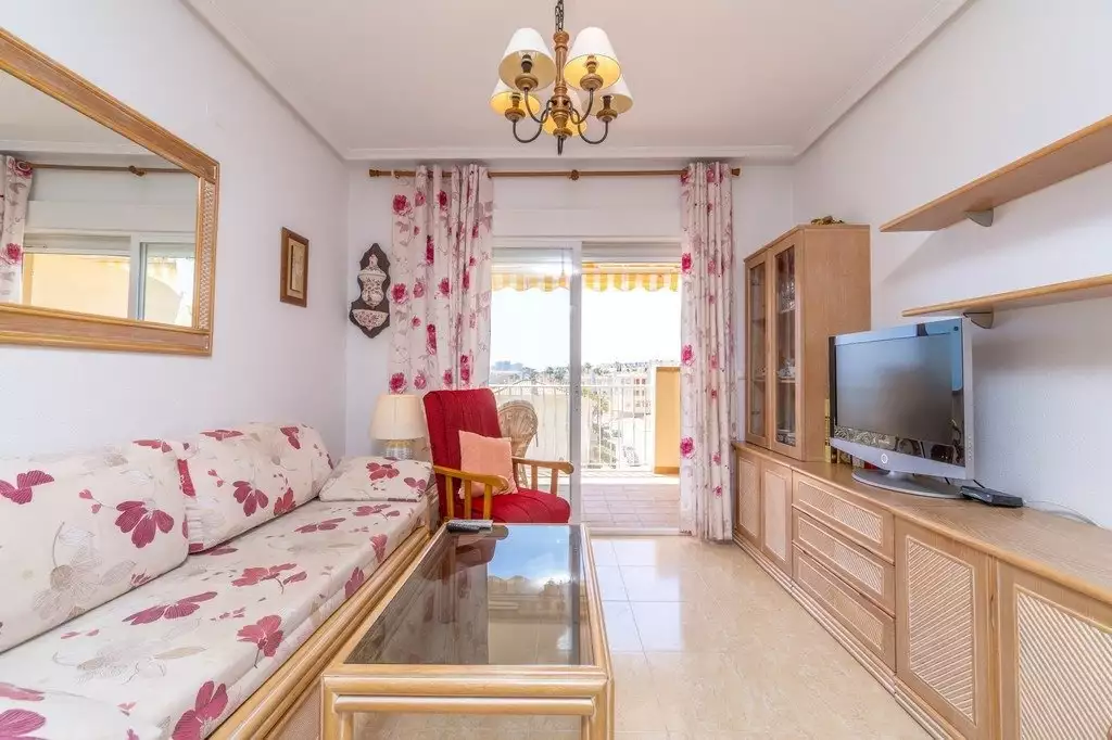 Flat 70m² in Spain, Orihuela Costa. Priced at 235000€ rent photo-7