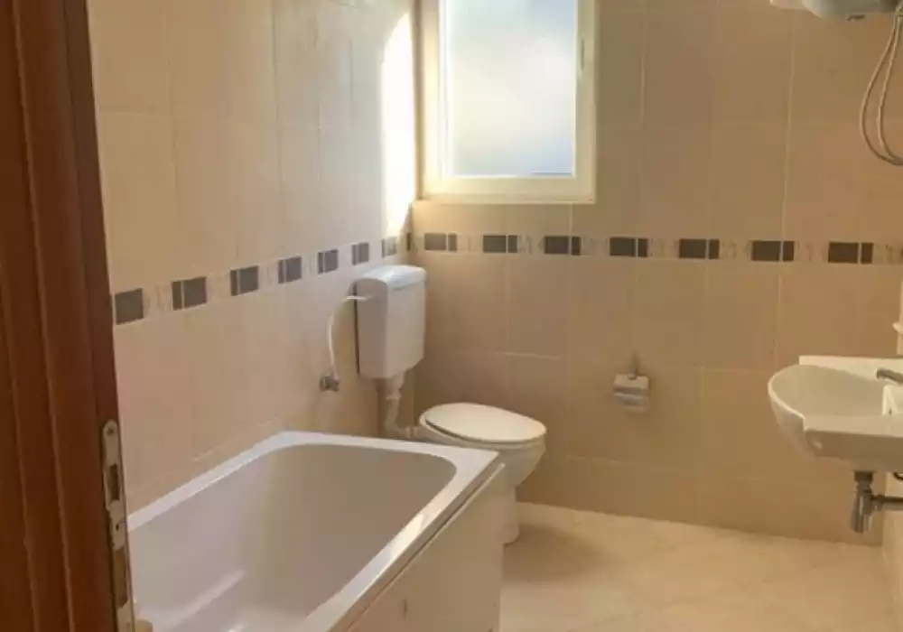 House 170m² in Montenegro, Kotor. Priced at 310000€ rent photo-26
