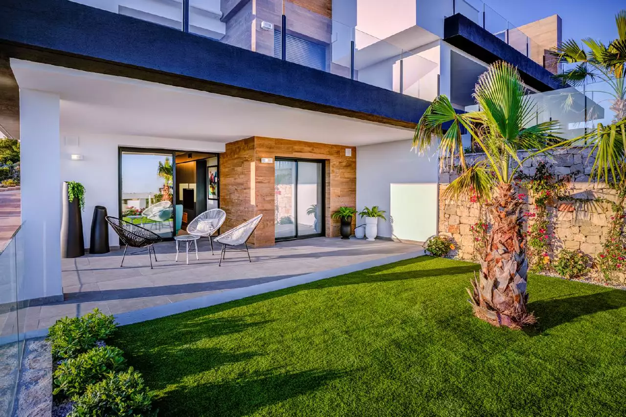 Flat 200m² in Spain, Benitachell. Priced at 408000€ rent photo-2