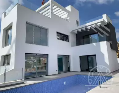 Купить villa в Spain 789900€
