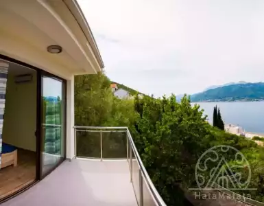 Купить villa в Montenegro 450000€