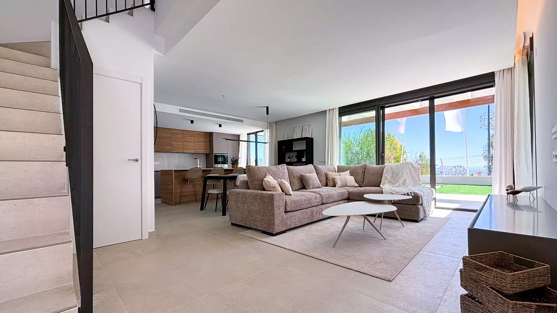 Villa 112m² in Spain, Polop. Priced at 465000€ rent photo-1