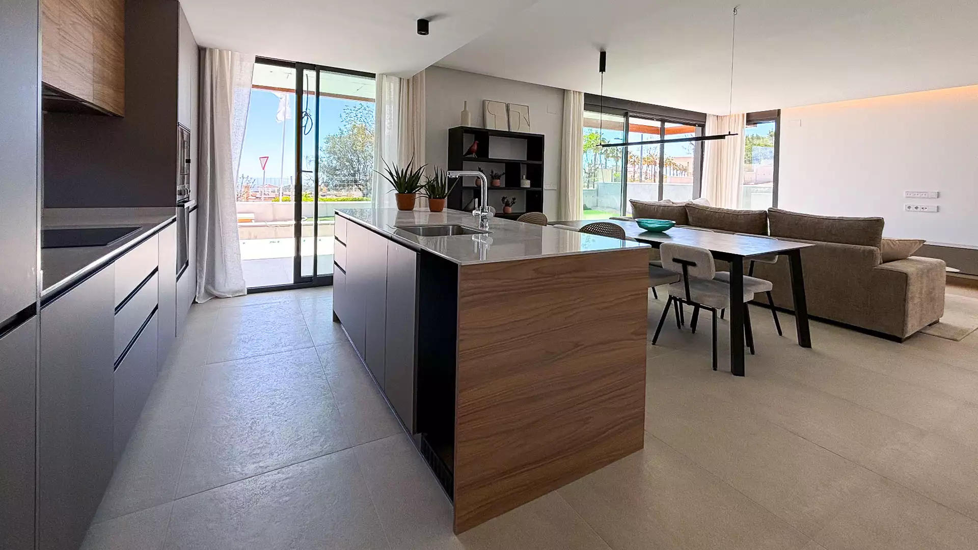Villa 112m² in Spain, Polop. Priced at 465000€ rent photo-3