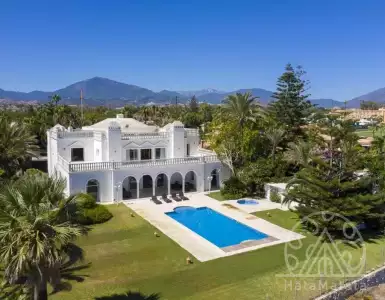 Арендовать villa в Spain 9200€