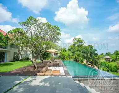 Rent in Indonesia for 8267$