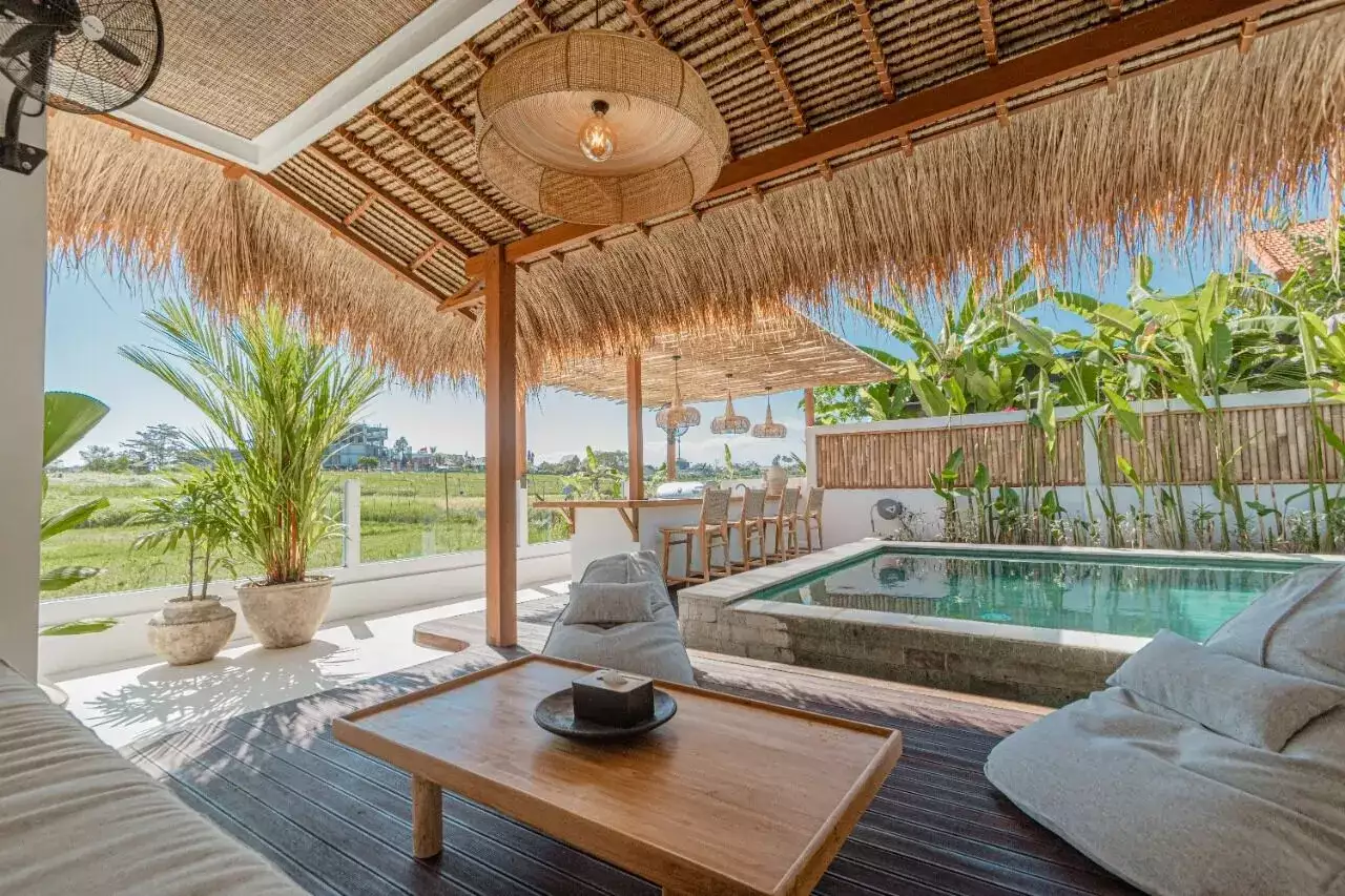 Villa 250m² in Indonesia, Kerobokan. Priced at 4836$ rent photo-4