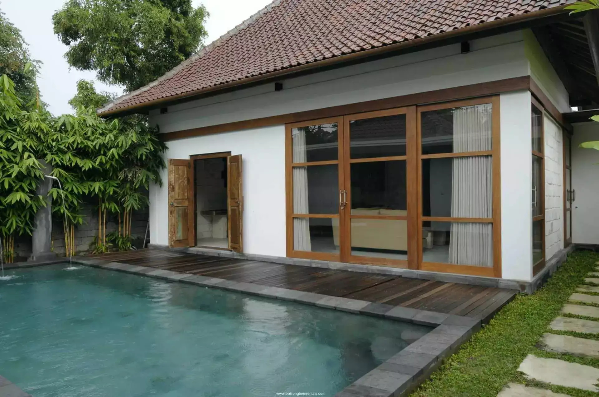 Villa 300m² in Indonesia, Sanur. Priced at 853$ rent photo-3