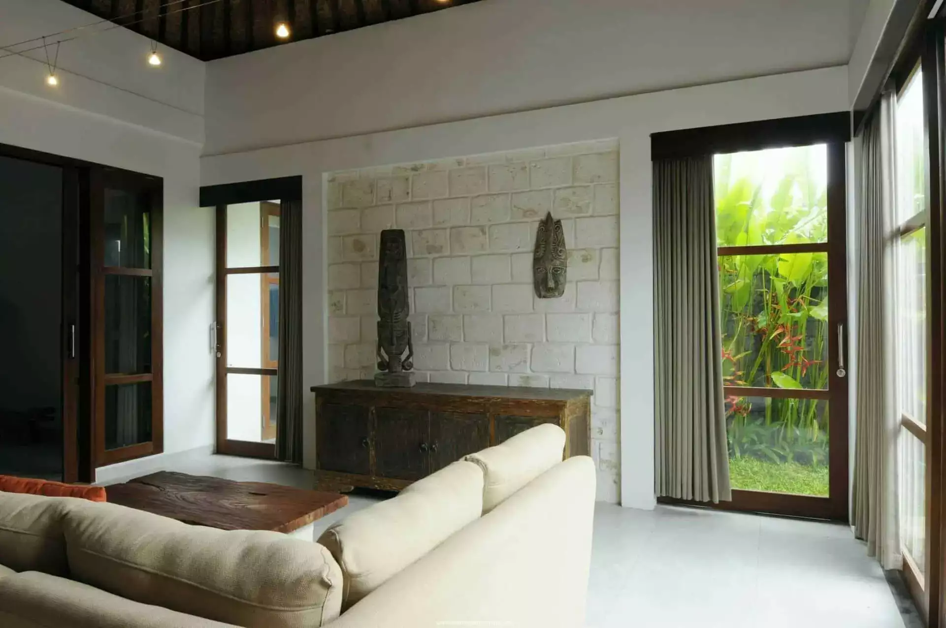 Villa 300m² in Indonesia, Sanur. Priced at 853$ rent photo-7