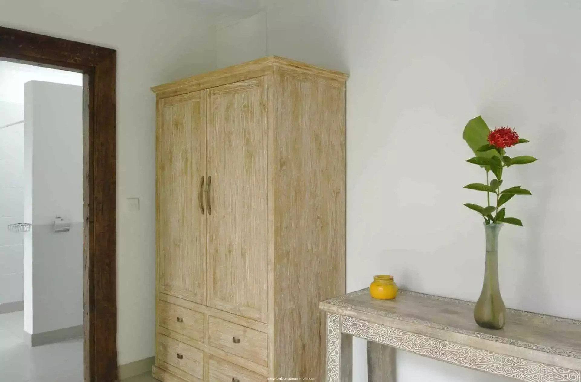 Villa 300m² in Indonesia, Sanur. Priced at 853$ rent photo-14