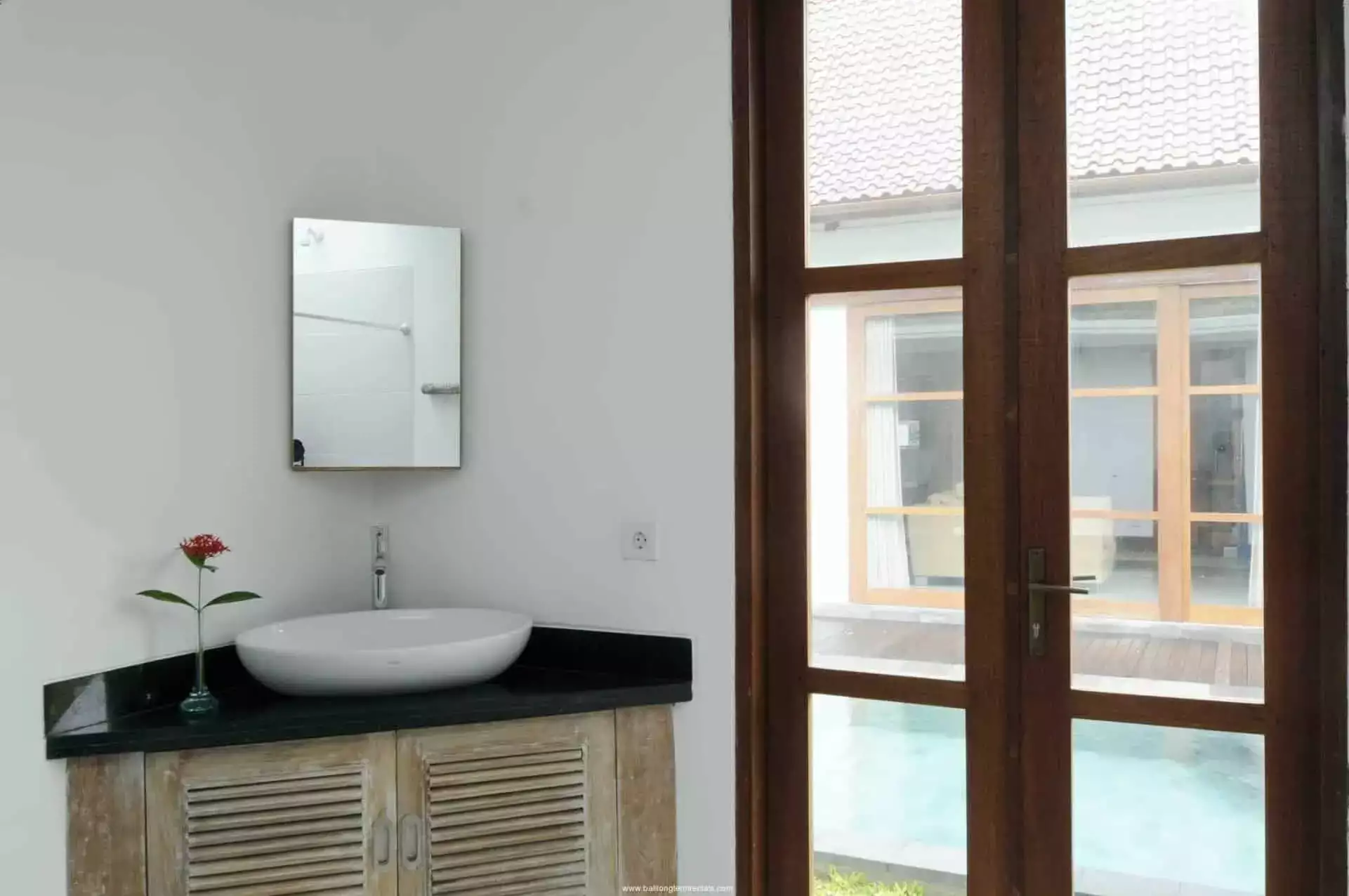 Villa 300m² in Indonesia, Sanur. Priced at 853$ rent photo-15