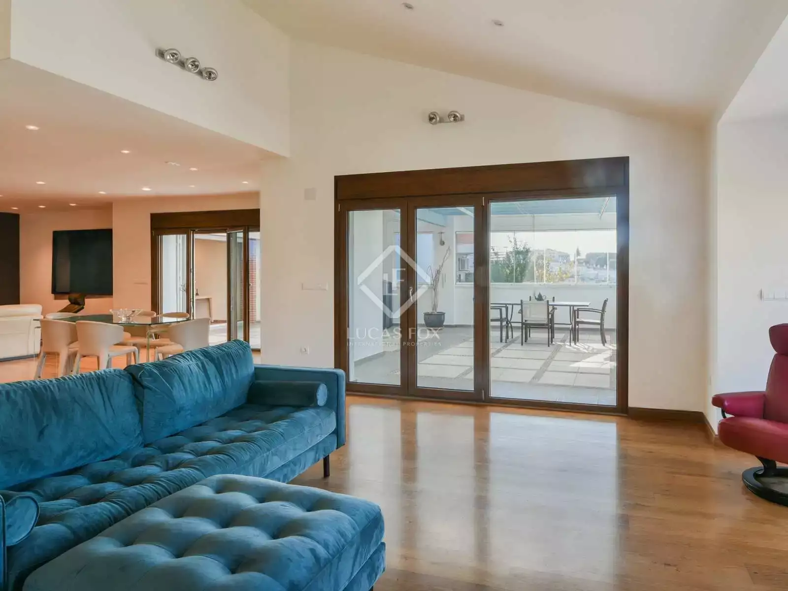 House 728m² in Spain, Malaga. Priced at 1834012£ rent photo-18