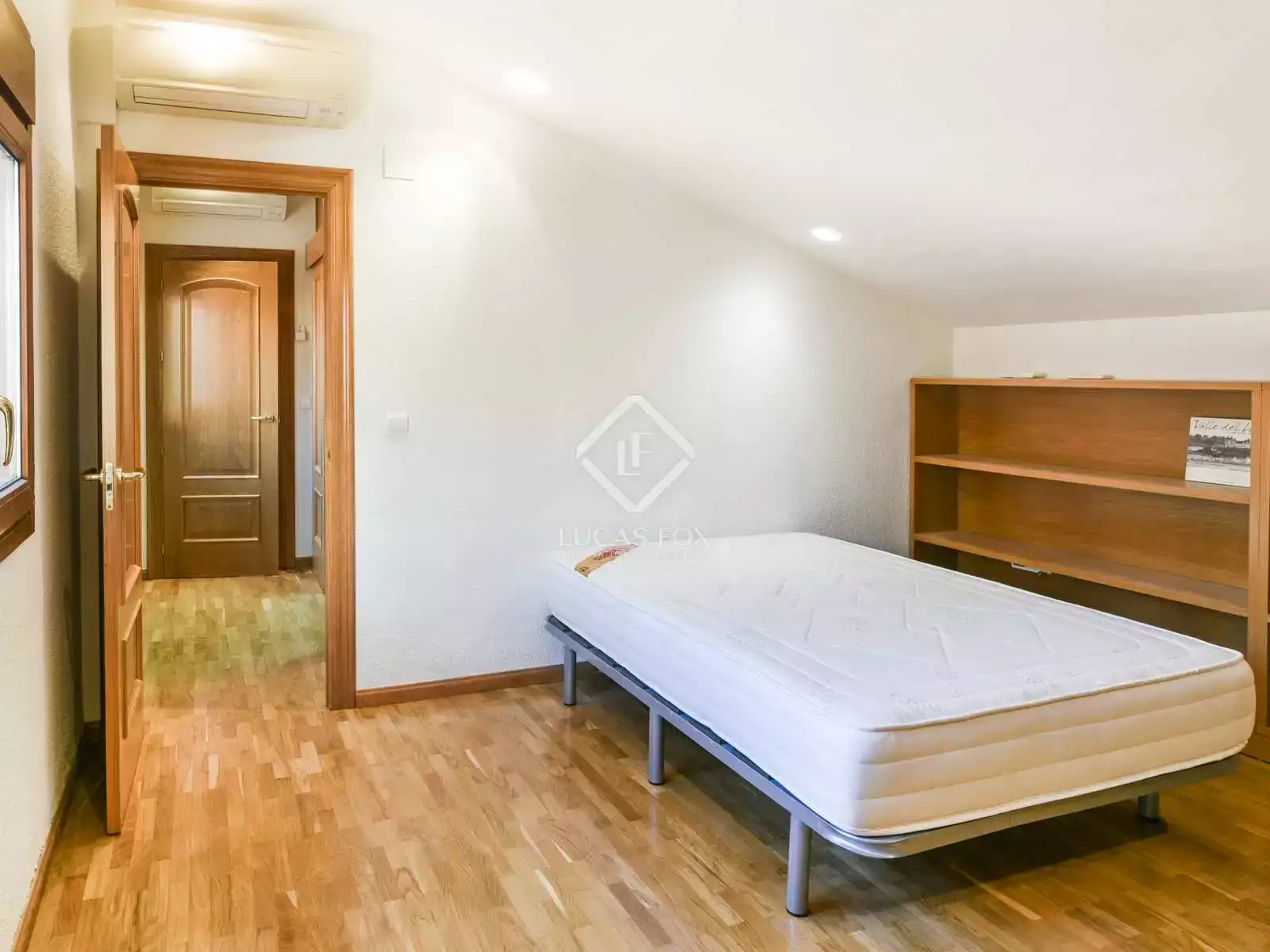 House 728m² in Spain, Malaga. Priced at 1834012£ rent photo-40