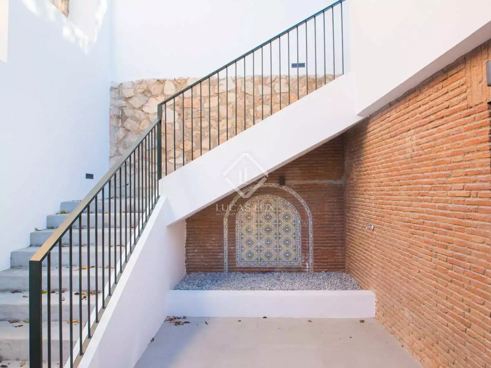 House 728m² in Spain, Malaga. Priced at 1834012£ rent photo-46