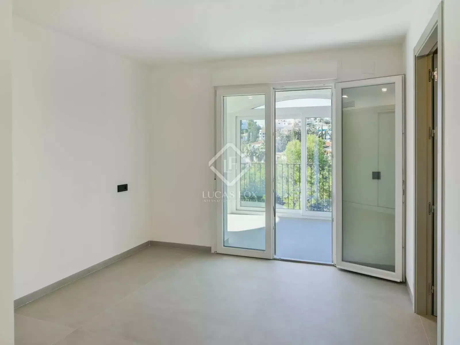 House 728m² in Spain, Malaga. Priced at 1834012£ rent photo-64