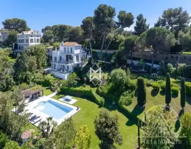 Арендовать villa в France 25000€