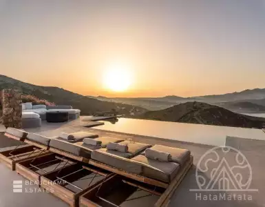 Арендовать villa в Greece 26600€