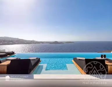 Арендовать villa в Greece 22400€