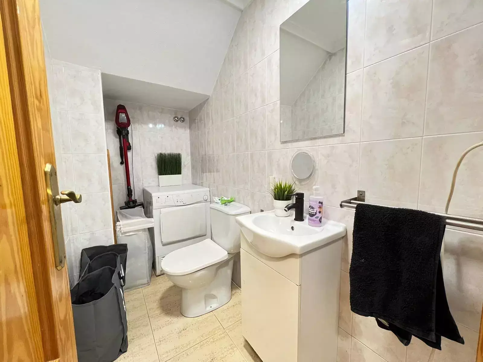 Other Properties 120m² in Spain, Orihuela. Priced at 158163£ rent photo-17